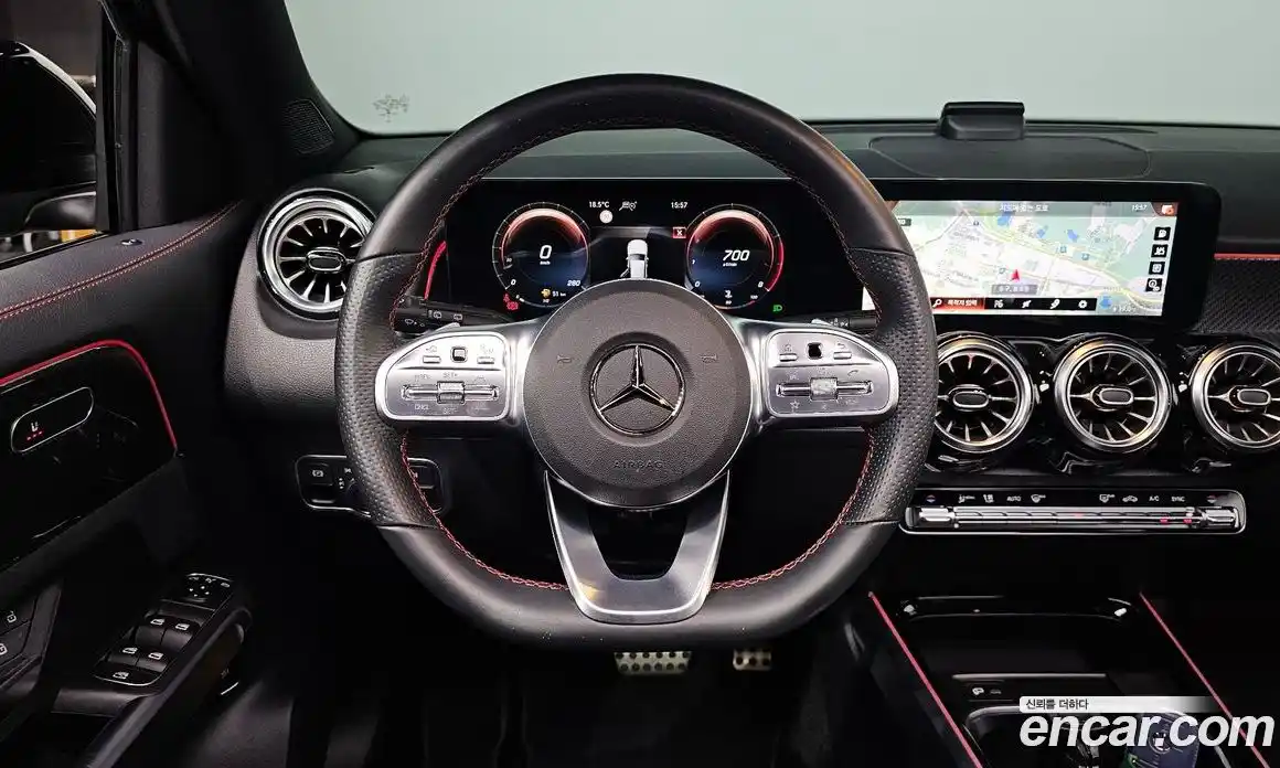 Mercedes-Benz GLB-Class 2022 2.0 гидро, фото 13