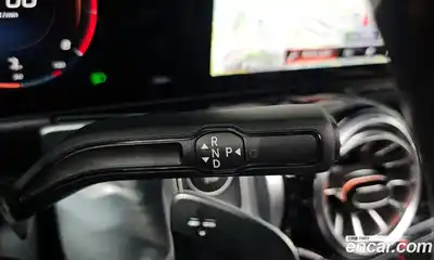 Mercedes-Benz GLB-Class 2022 2.0 гидро, миниатюра 9