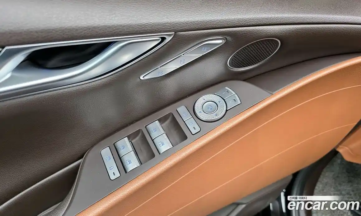 Genesis G80 2023 2.5 автомат (гидро), фото 26