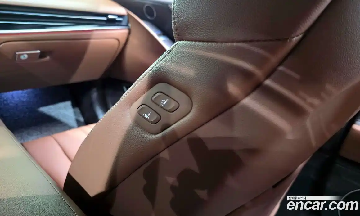 Genesis G80 2023 2.5 автомат (гидро), фото 32
