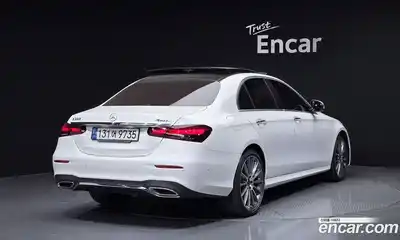 Mercedes-Benz E-Class 2022 2.0 гидро, миниатюра 2