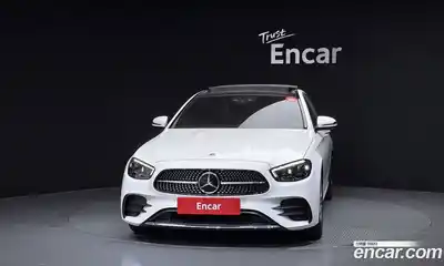 Mercedes-Benz E-Class 2022 2.0 гидро, миниатюра 3