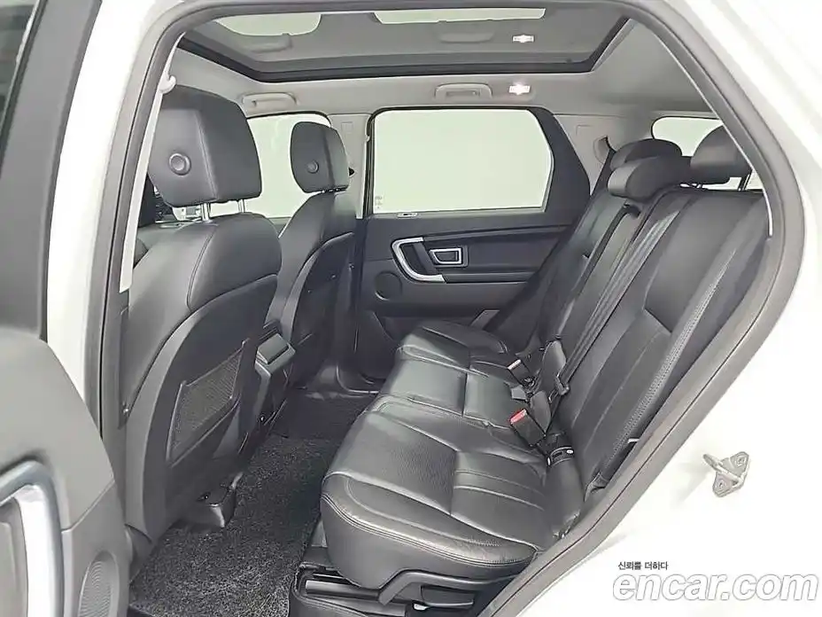 Land Rover Discovery Sport 2016 2.0 автомат (гидро), фото 12