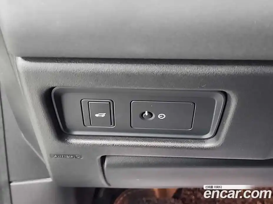 Land Rover Discovery Sport 2016 2.0 автомат (гидро), фото 18