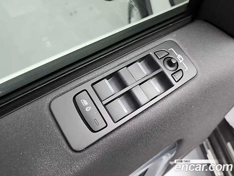 Land Rover Discovery Sport 2016 2.0 автомат (гидро), фото 19