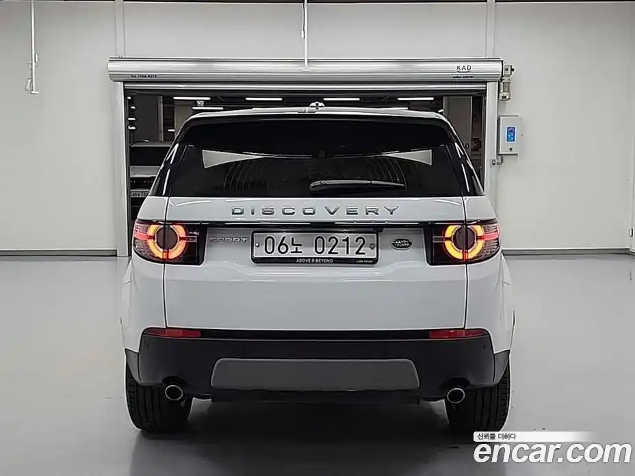 Land Rover Discovery Sport 2016 2.0 автомат (гидро), фото 3