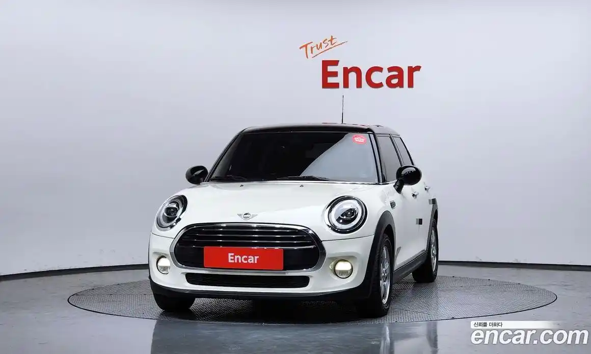 Mini Cooper 2018 1.5 автомат (гидро), фото 3