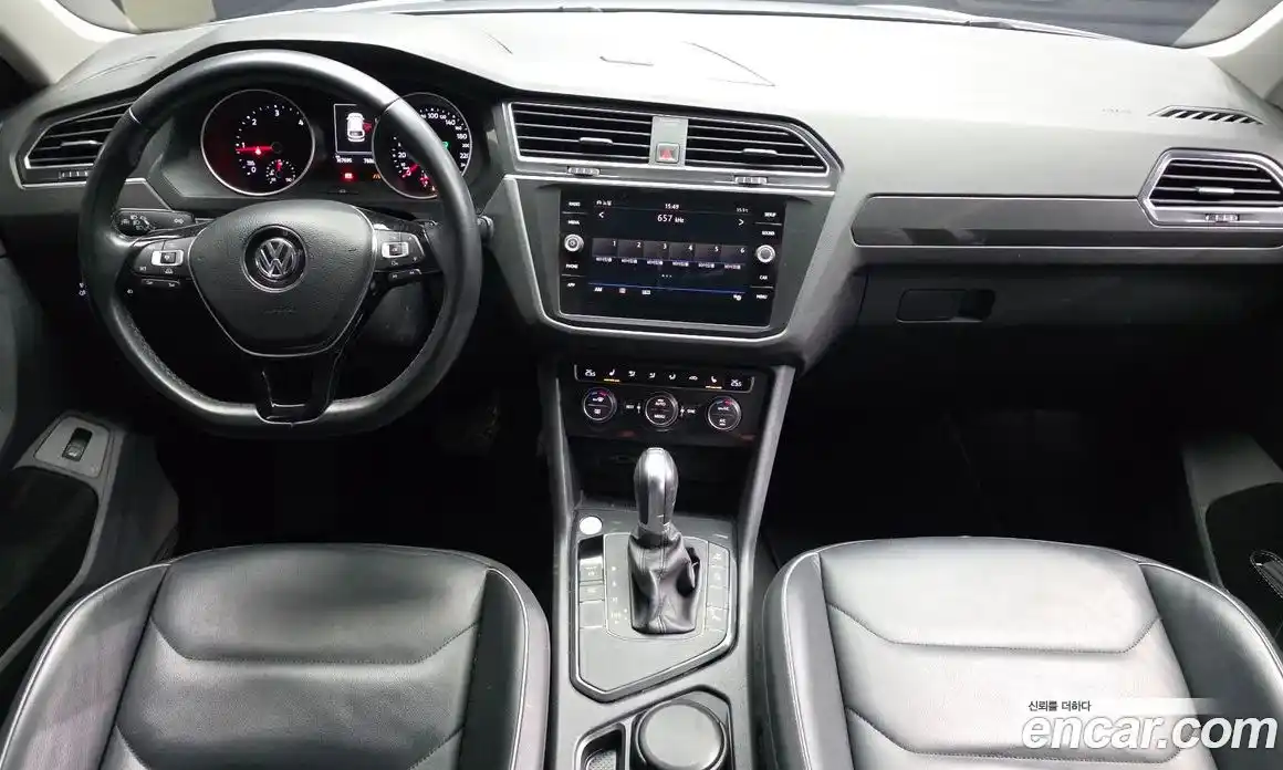Volkswagen Tiguan 2018 2.0 автомат (гидро), фото 7