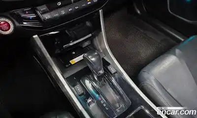 Honda Accord 2016 2.4 автомат (гидро), миниатюра 9