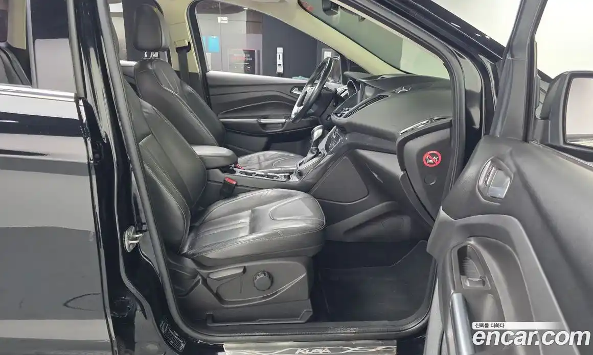 Ford Kuga 2016 2.0 автомат (гидро), фото 11