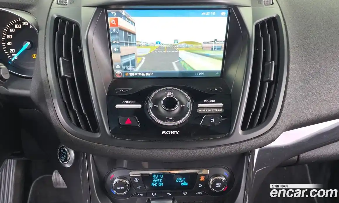Ford Kuga 2016 2.0 автомат (гидро), фото 15