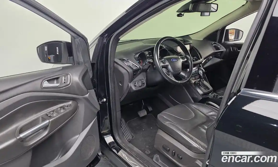 Ford Kuga 2016 2.0 автомат (гидро), фото 10