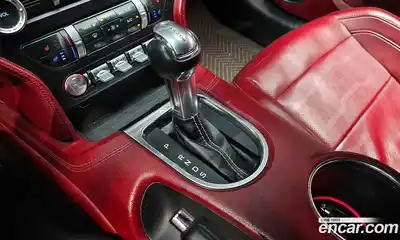 Ford Mustang 2020 2.3 автомат (гидро), миниатюра 12