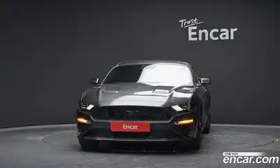Ford Mustang 2020 2.3 автомат (гидро), миниатюра 3