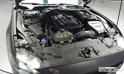 Ford Mustang 2020 2.3 автомат (гидро), миниатюра 6