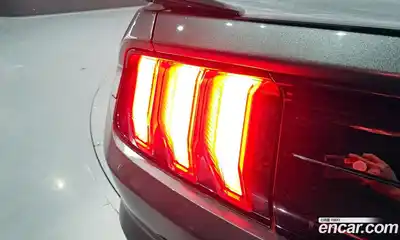 Ford Mustang 2020 2.3 автомат (гидро), миниатюра 9