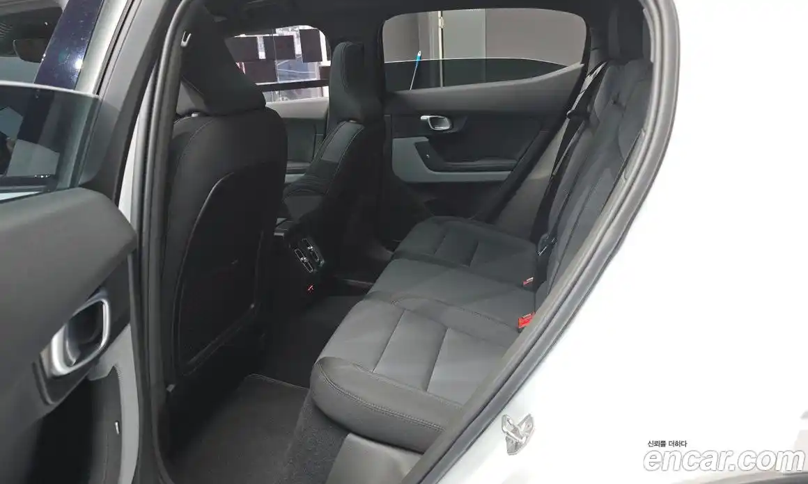 Polestar Polestar 2 2022 0.2 гидро, фото 11