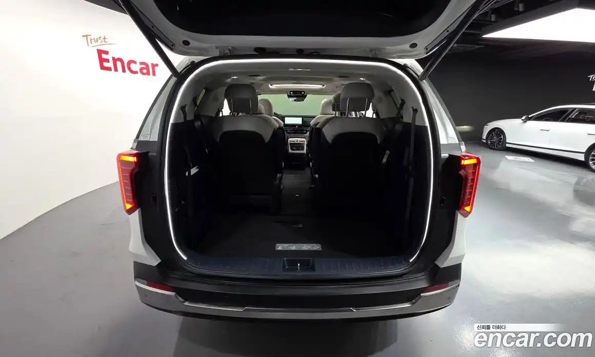 Kia Canival 2024 1.6 гидро, фото 20