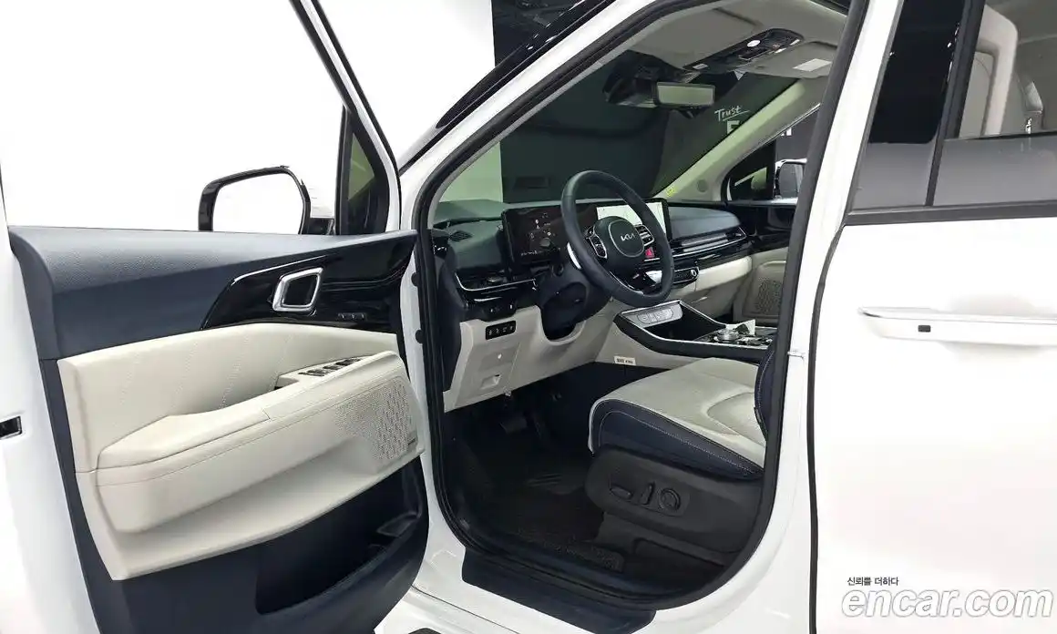 Kia Canival 2024 1.6 гидро, фото 10