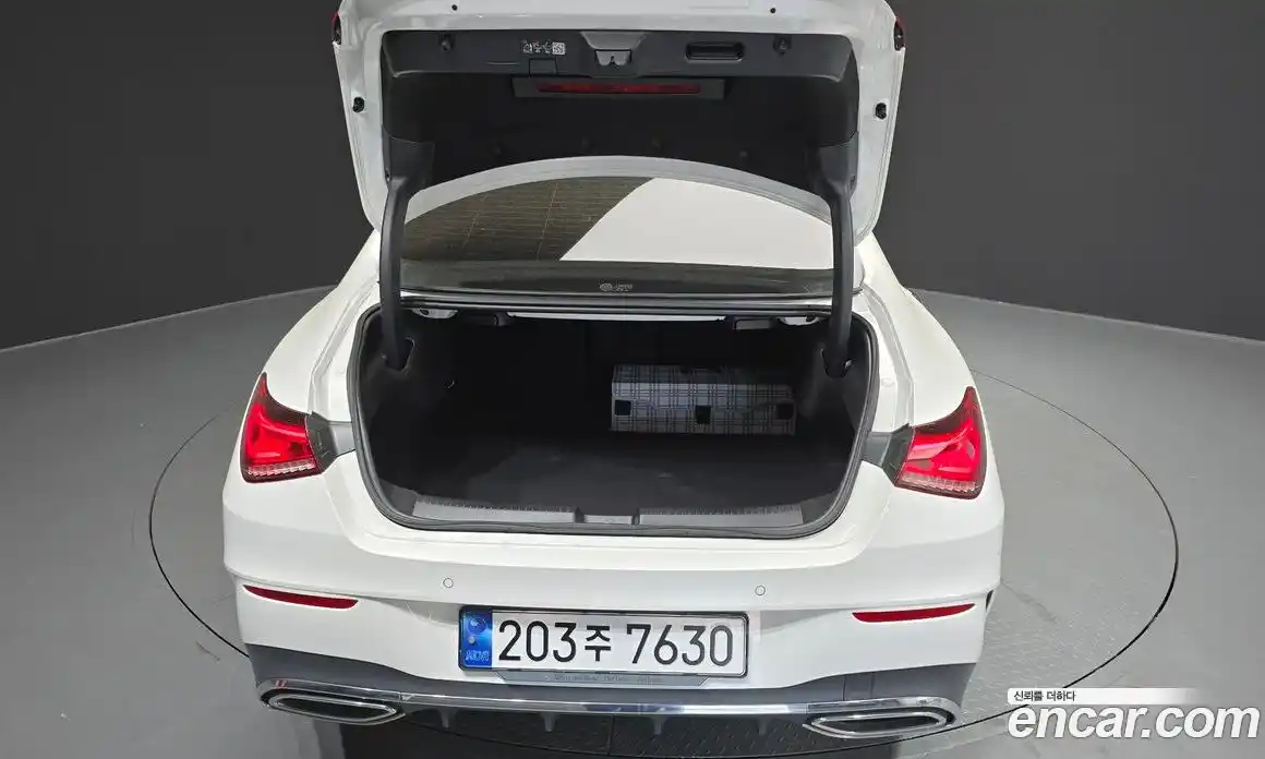 Mercedes-Benz CLA-Class 2023 2.0 гидро, фото 20