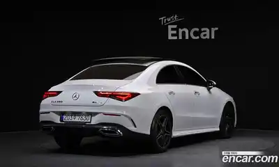Mercedes-Benz CLA-Class 2023 2.0 гидро, миниатюра 2