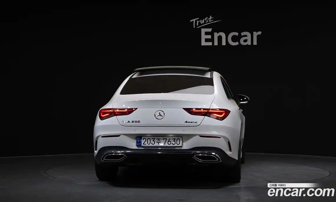 Mercedes-Benz CLA-Class 2023 2.0 гидро, фото 4