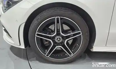 Mercedes-Benz CLA-Class 2023 2.0 гидро, миниатюра 5