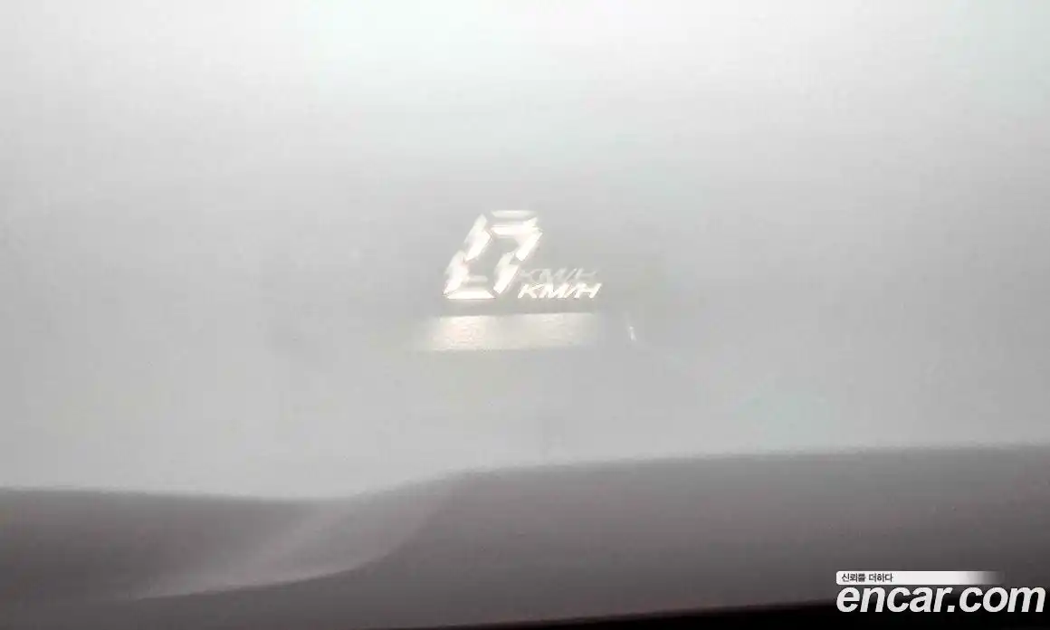 Chevrolet Trax 2025 1.2 гидро, фото 28