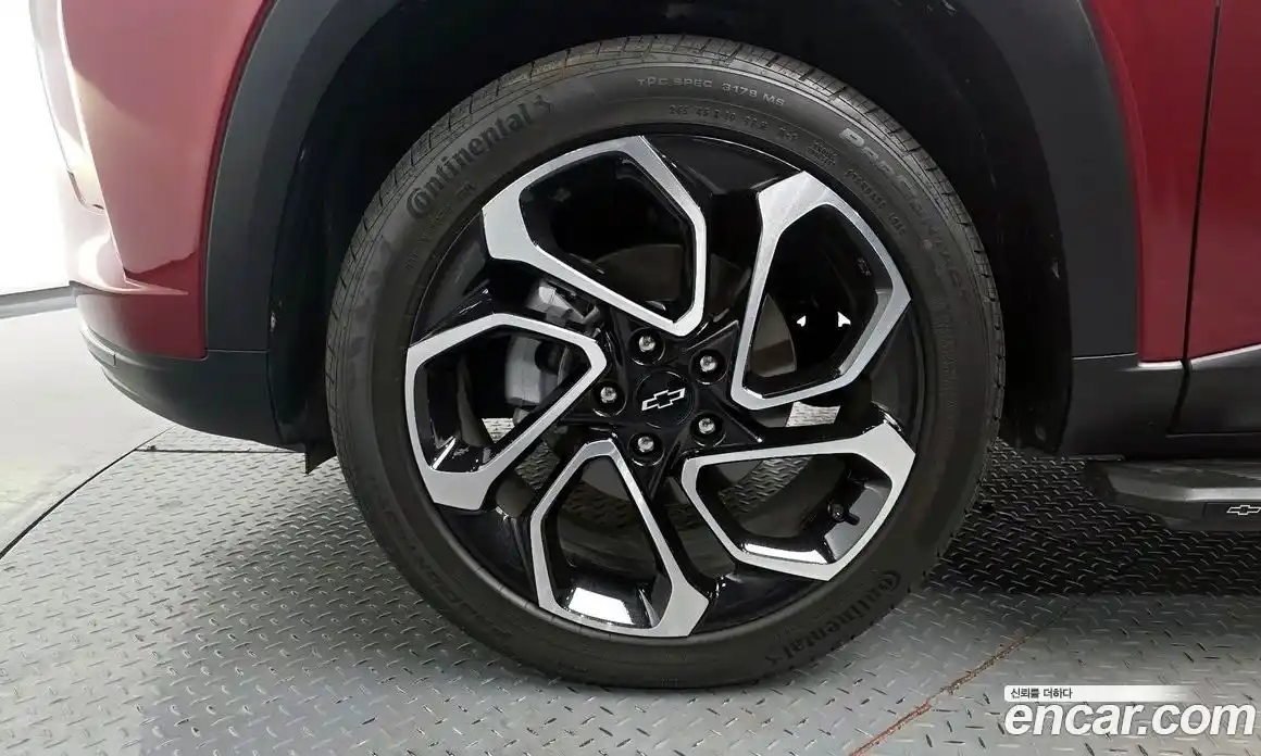 Chevrolet Trax 2025 1.2 гидро, фото 4
