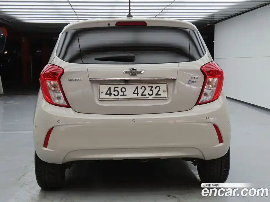 Chevrolet Spark 2017 1.0 гидро, фото 4
