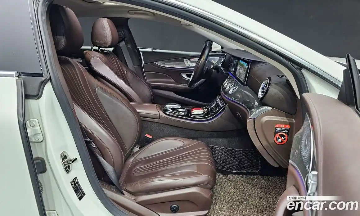 Mercedes-Benz CLS-Class 2019 1.9 гидро, фото 12