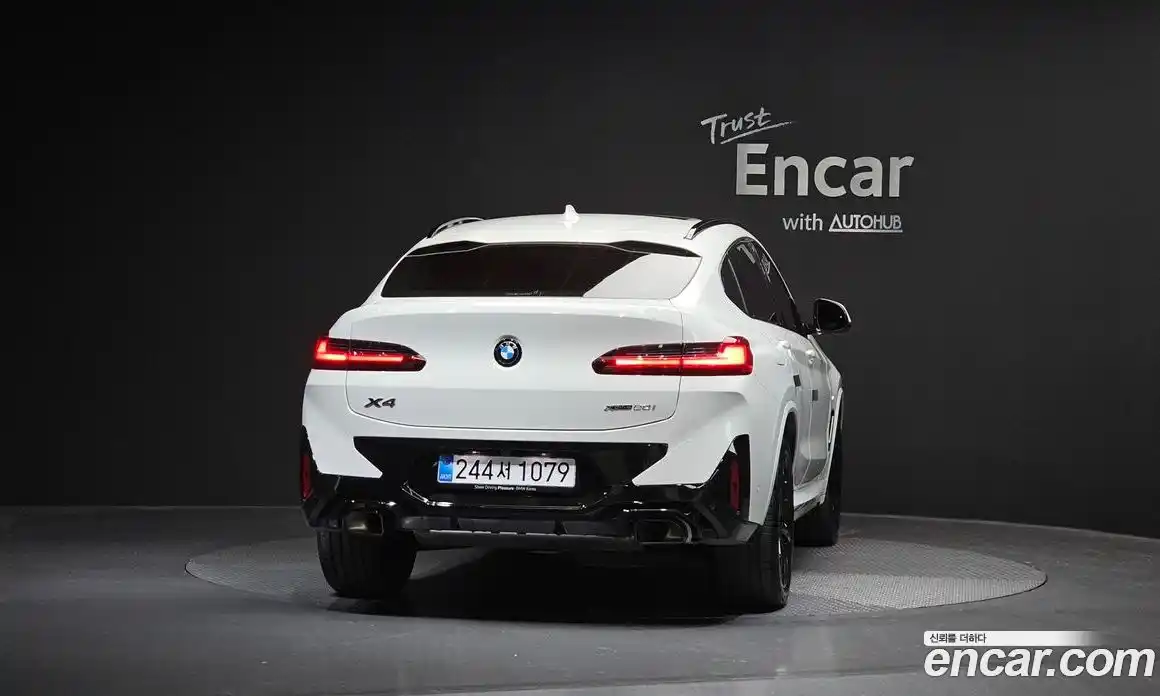 BMW X4 2025 2.0 гидро, фото 4