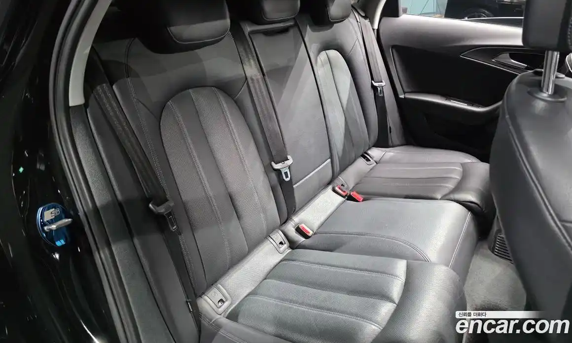 Audi A6 2016 2.0 автомат (гидро), фото 11