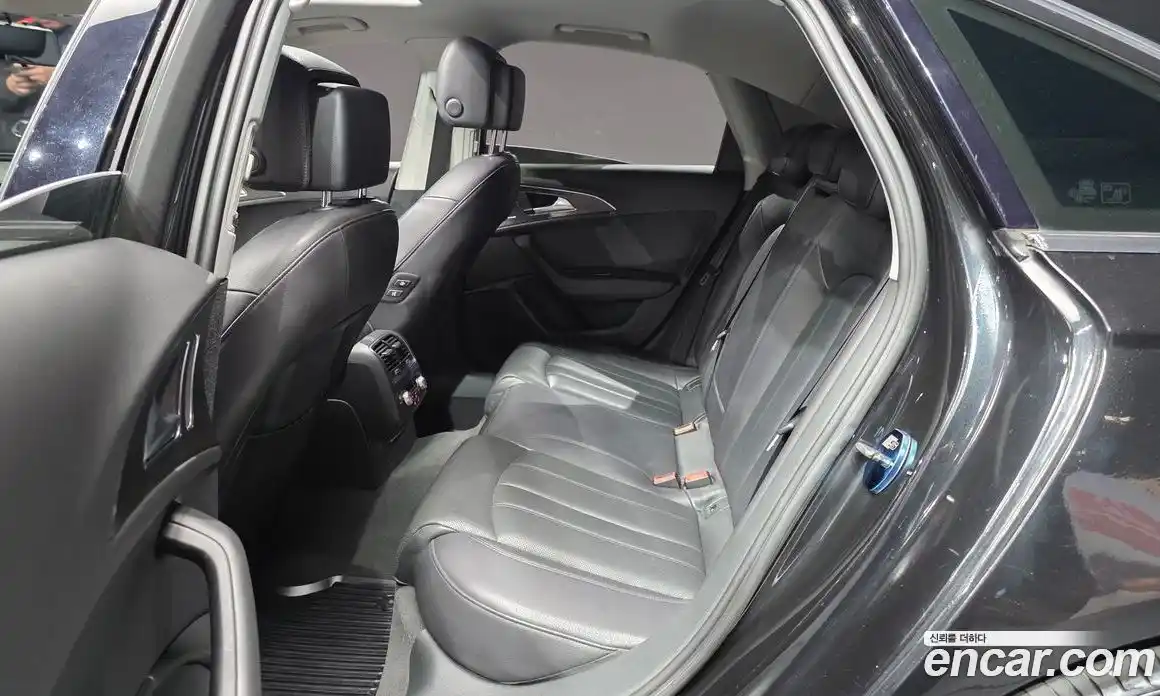 Audi A6 2016 2.0 автомат (гидро), фото 12