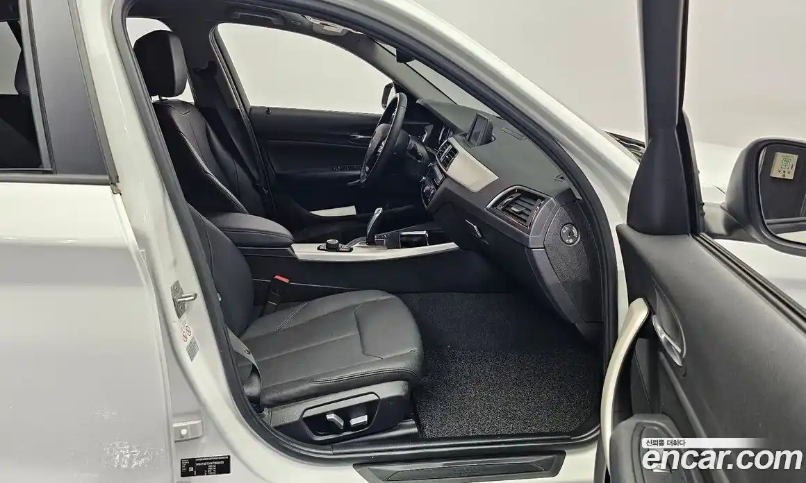 BMW 1-Series 2019 2.0 гидро, фото 17