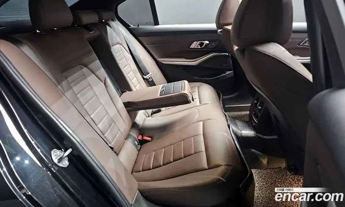 BMW 3-Series 2019 2.0 гидро, фото 13