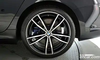 BMW 3-Series 2019 2.0 гидро, миниатюра 7