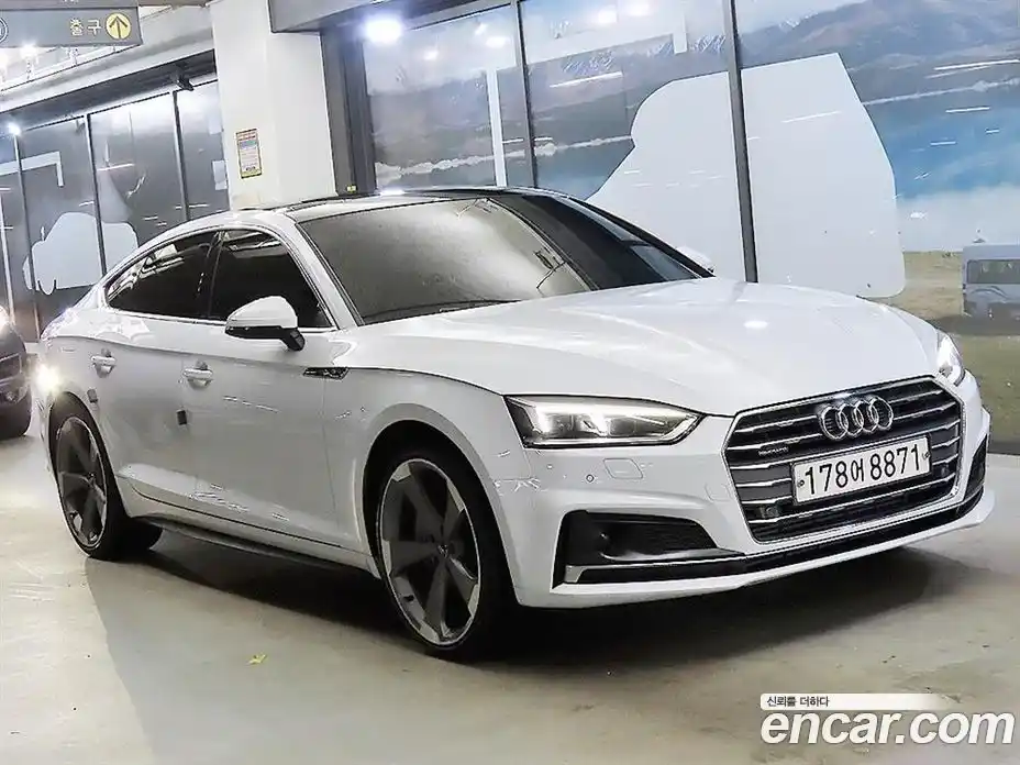 Audi A5 2019 2.0 гидро, фото 1