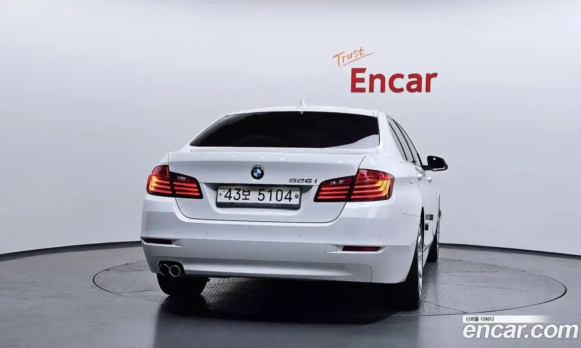 BMW 5-Series 2015 2.0 гидро, фото 4