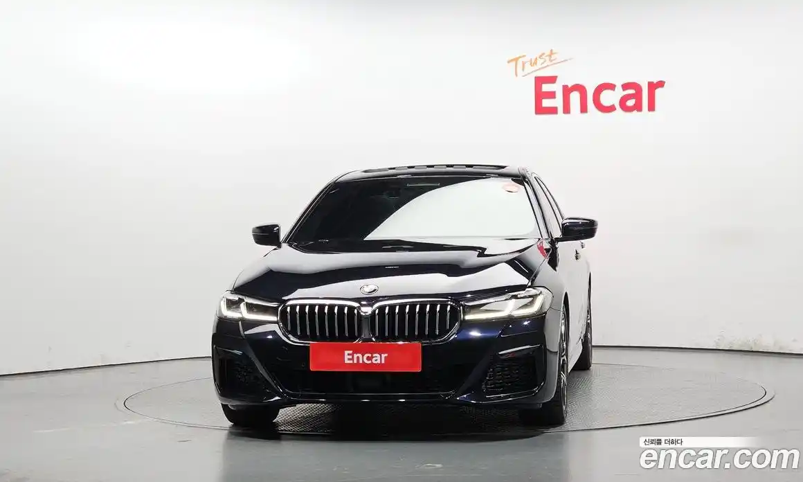 BMW 5-Series 2022 2.0 гидро, фото 3