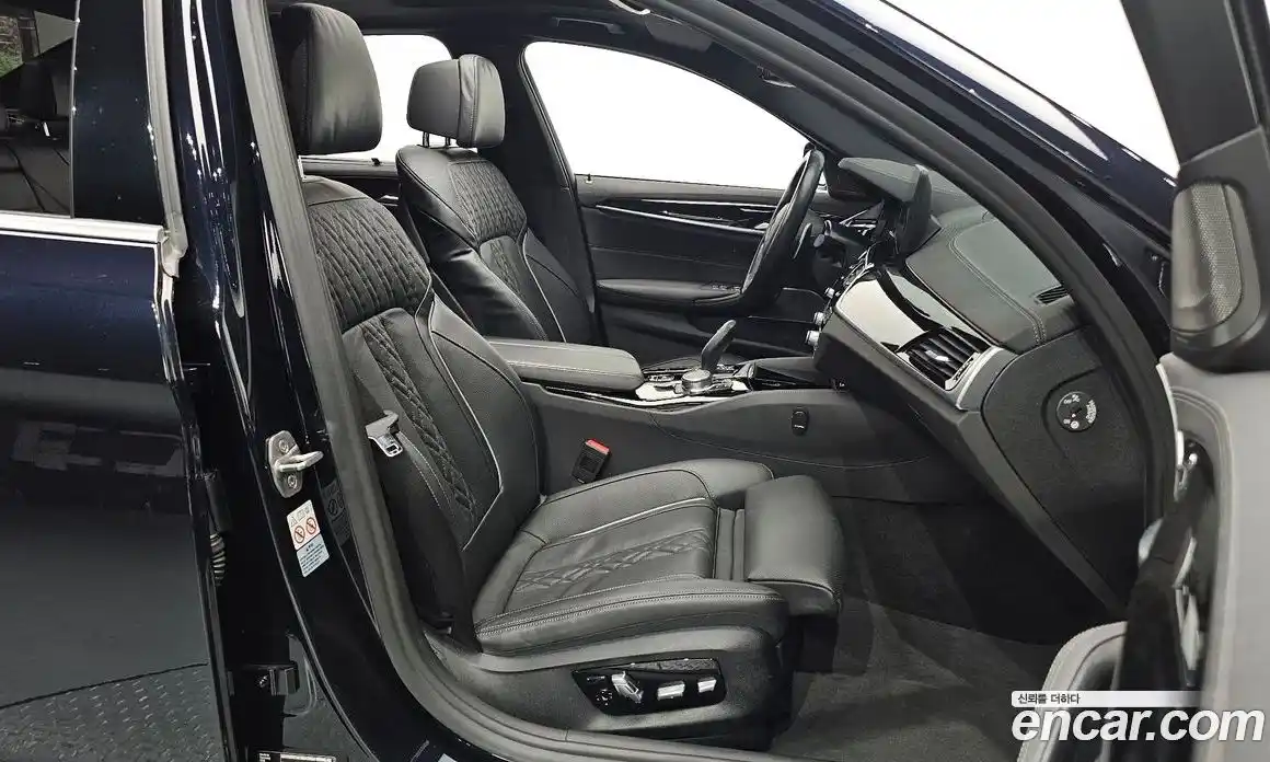 BMW 5-Series 2022 2.0 гидро, фото 10