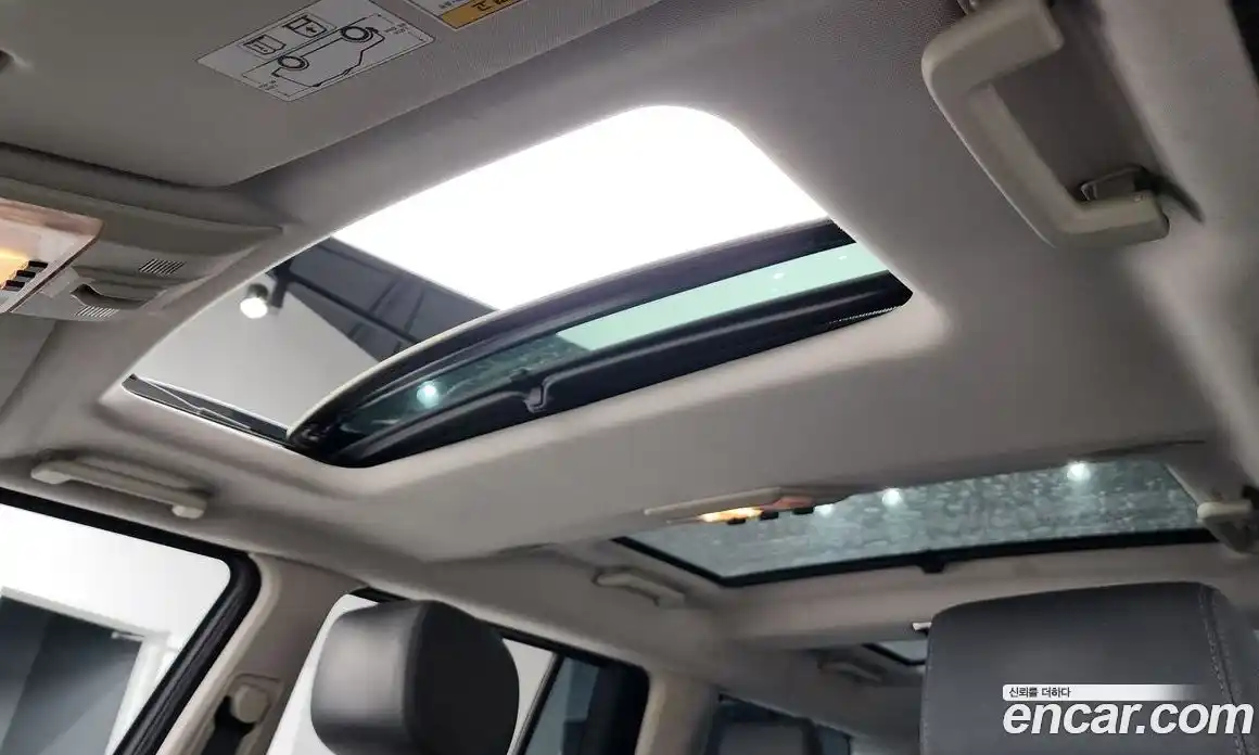 Land Rover Discovery 2015 3.0 автомат (гидро), фото 18