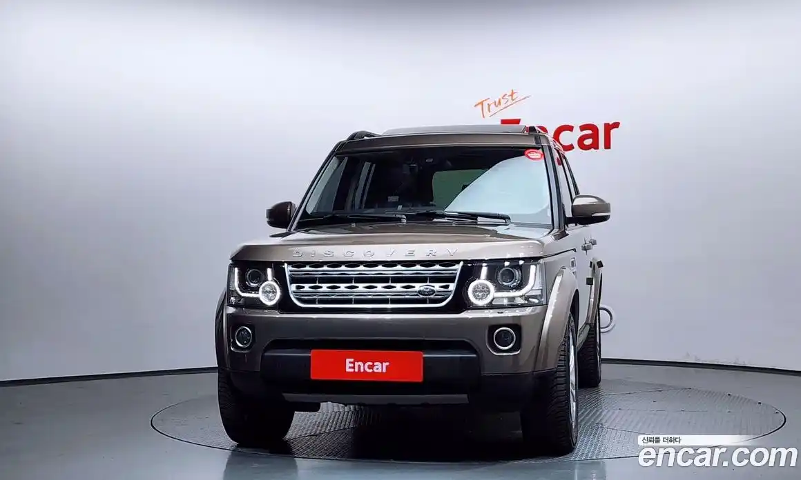 Land Rover Discovery 2015 3.0 автомат (гидро), фото 3