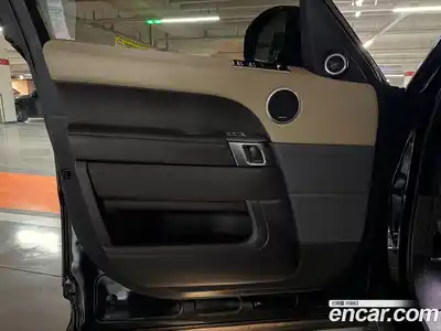 Land Rover Range Rover Sport 2018 3.0 автомат (гидро), миниатюра 10