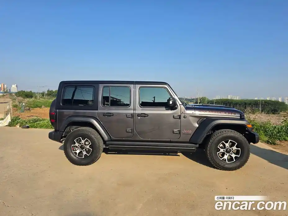 Jeep Wrangler 2022 2.0 автомат (гидро), фото 16