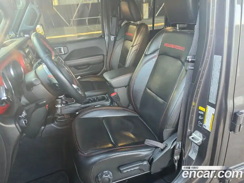 Jeep Wrangler 2022 2.0 автомат (гидро), фото 8
