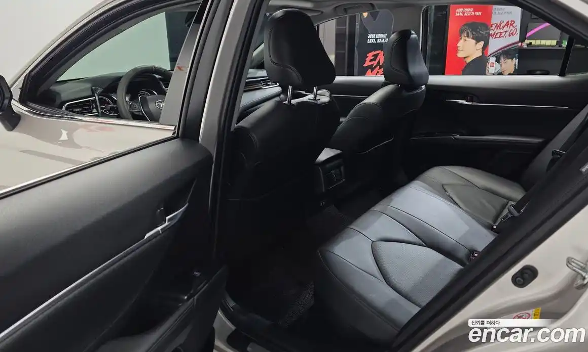 Toyota Camry 2018 2.5 гидро, фото 16