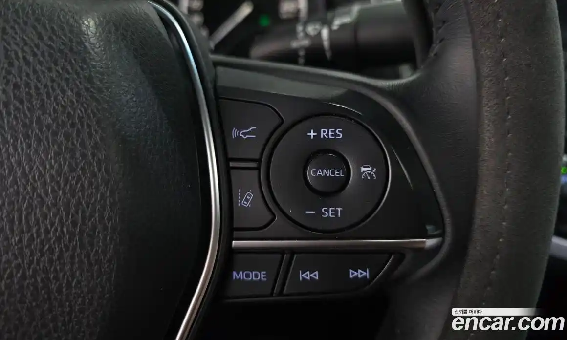 Toyota Camry 2018 2.5 гидро, фото 23
