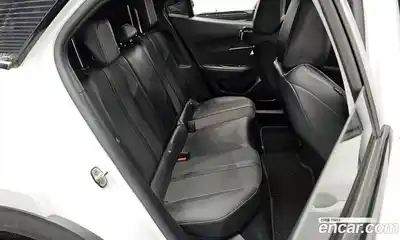 Peugeot 2008 2022 1.5 автомат (гидро), миниатюра 11