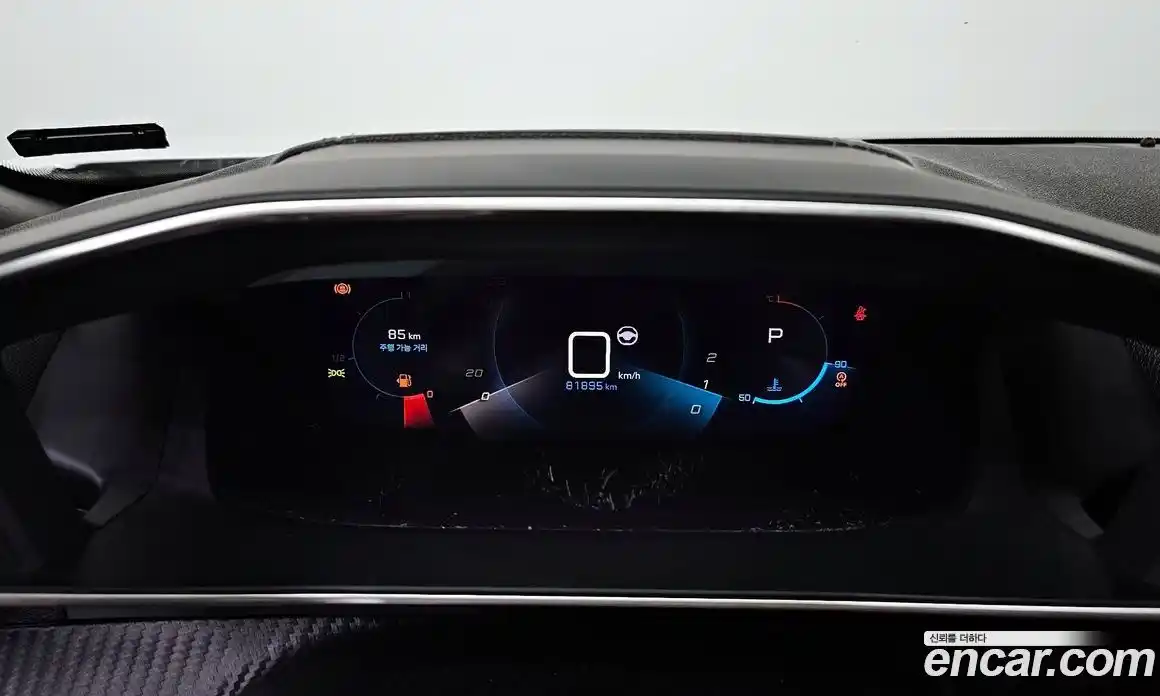 Peugeot 2008 2022 1.5 автомат (гидро), фото 8